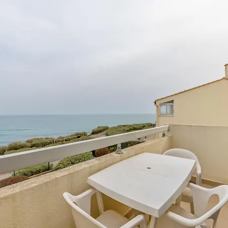 Studio Cabin For 4 Apartment Agde